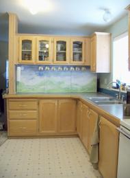 kitchen / pass-thru to dining room